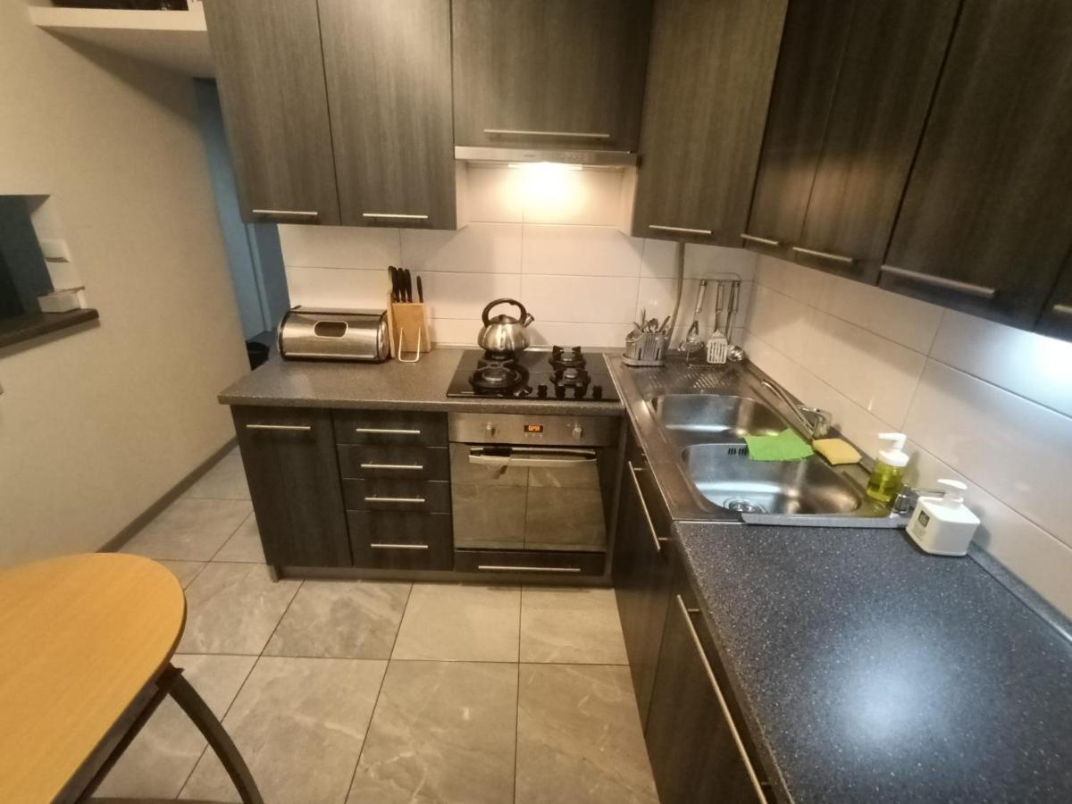 Apartament Przy Dworcu W Sanoku Kültér fotó